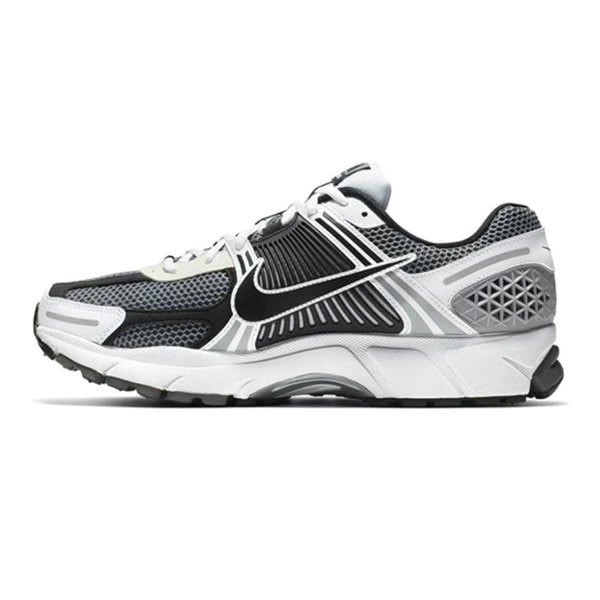 Nike Zoom Vomero 5 舒適透氣 低幫跑步鞋 男女同款 黑白